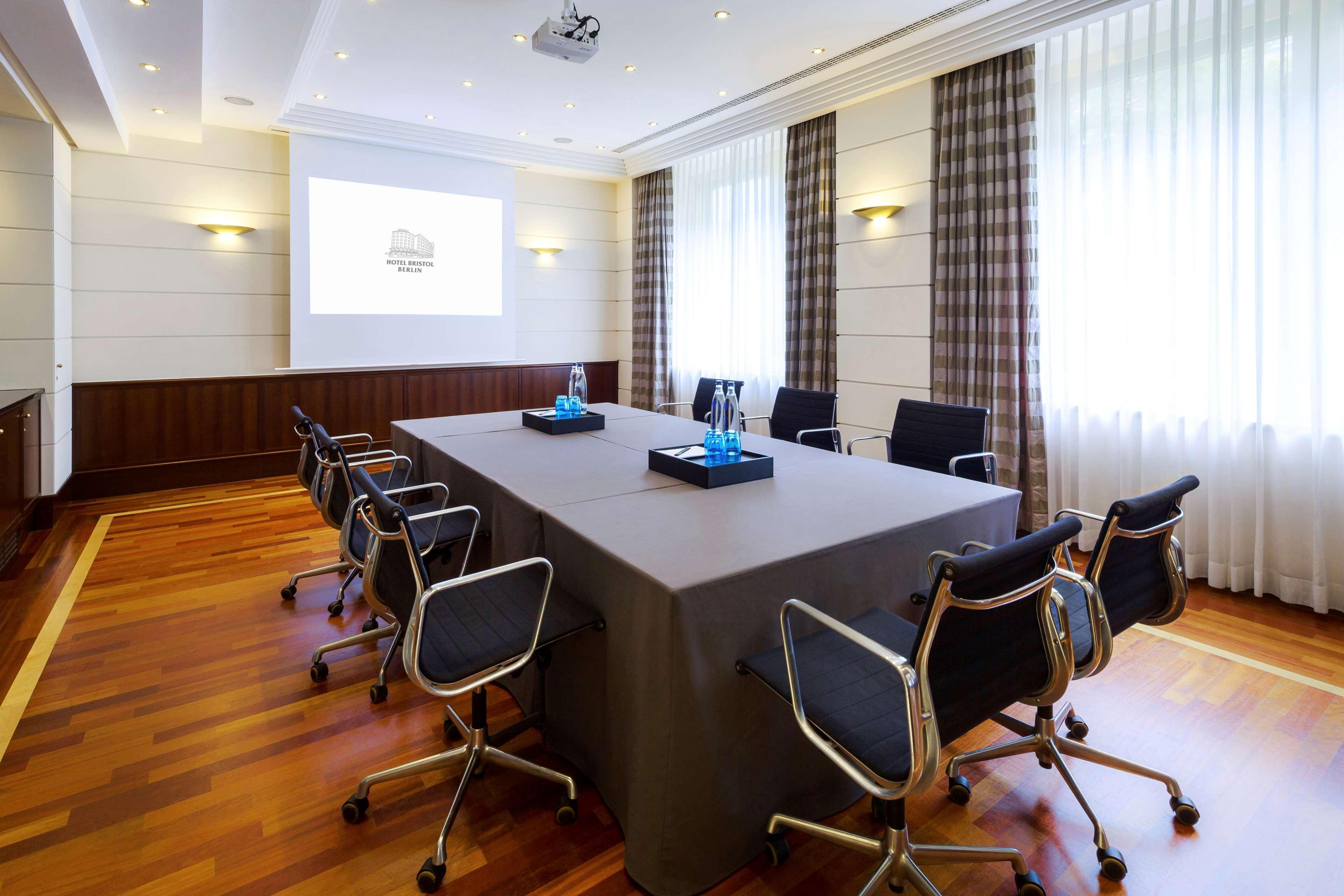فندق بريستول برلين المظهر الخارجي الصورة Meeting room