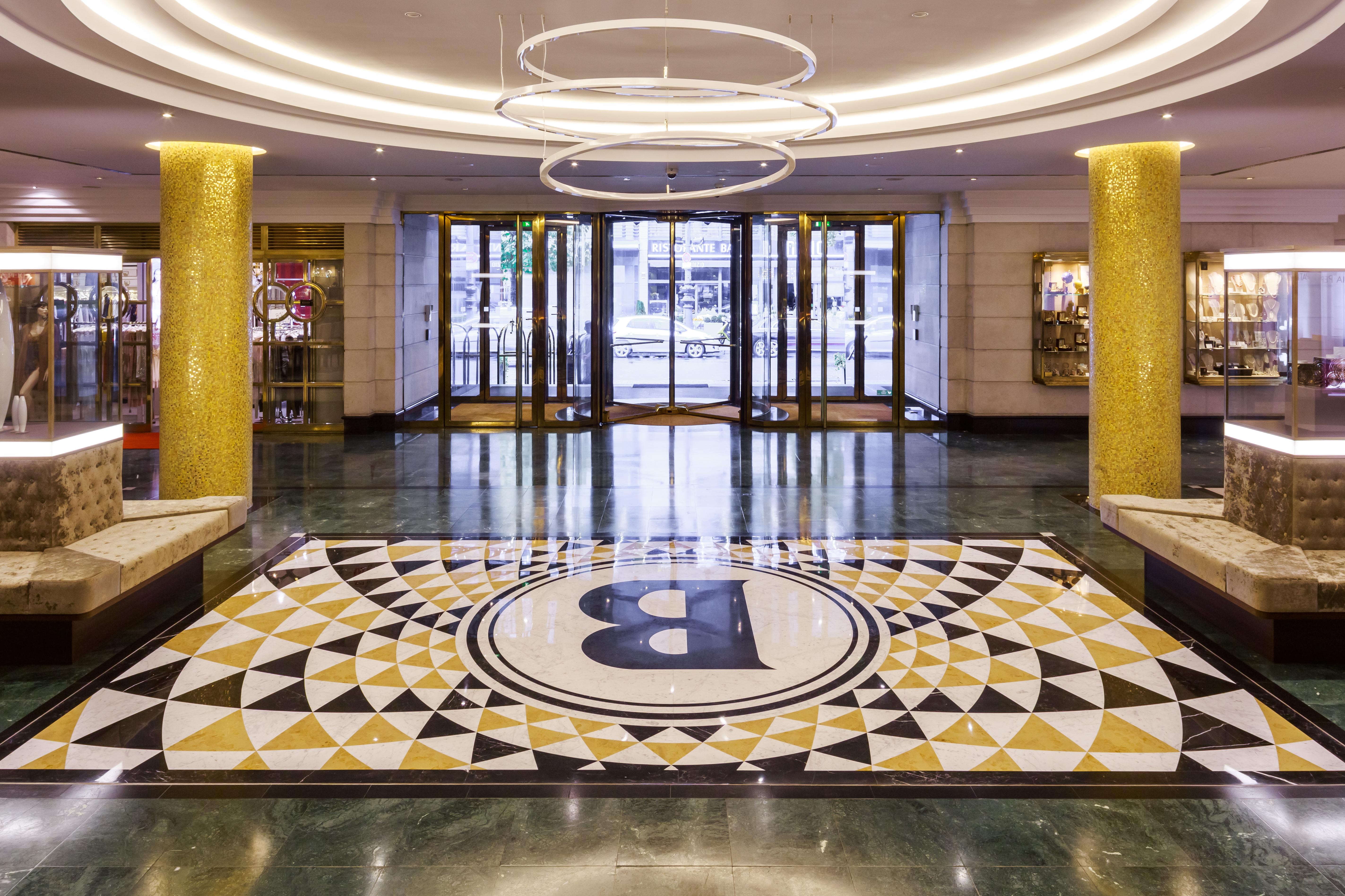 فندق بريستول برلين المظهر الخارجي الصورة The hotel's lobby